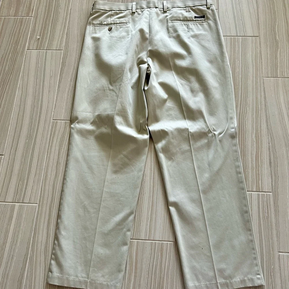 Dockers men’s easy fit pants 38 x 31